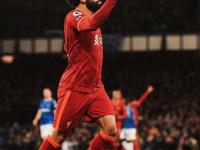 利物浦替补上场改变战局，莫德里奇防线瞬间崩溃！的简单介绍